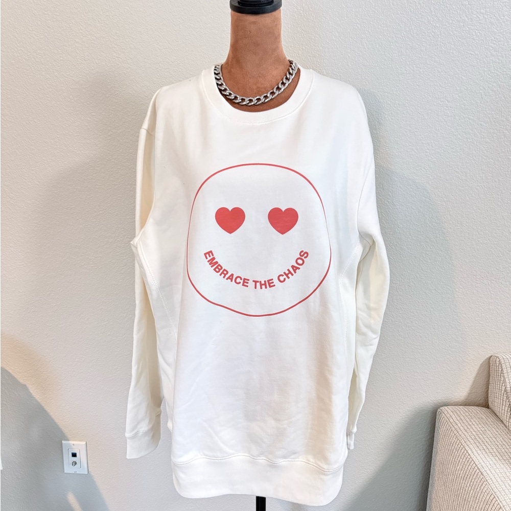 Embrace the Chaos Graphic Sweatshirt White Crewneck size L